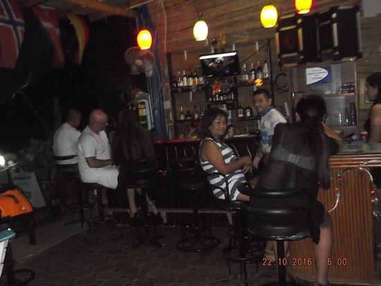 Mikels Bar and Restaurant