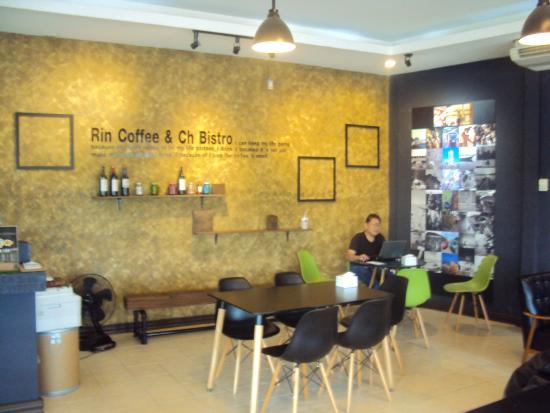 Rin Coffee & Ch Bistro