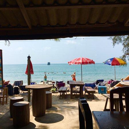 Ton-Aor On The Beach Resort&Restaurant