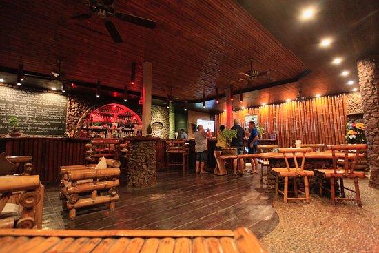 Moka Lounge Bar and Restaurant